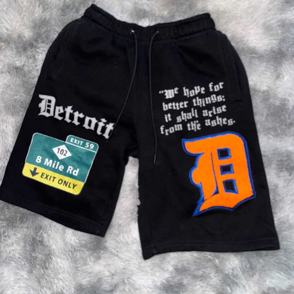 Eternity Black Sweatshorts